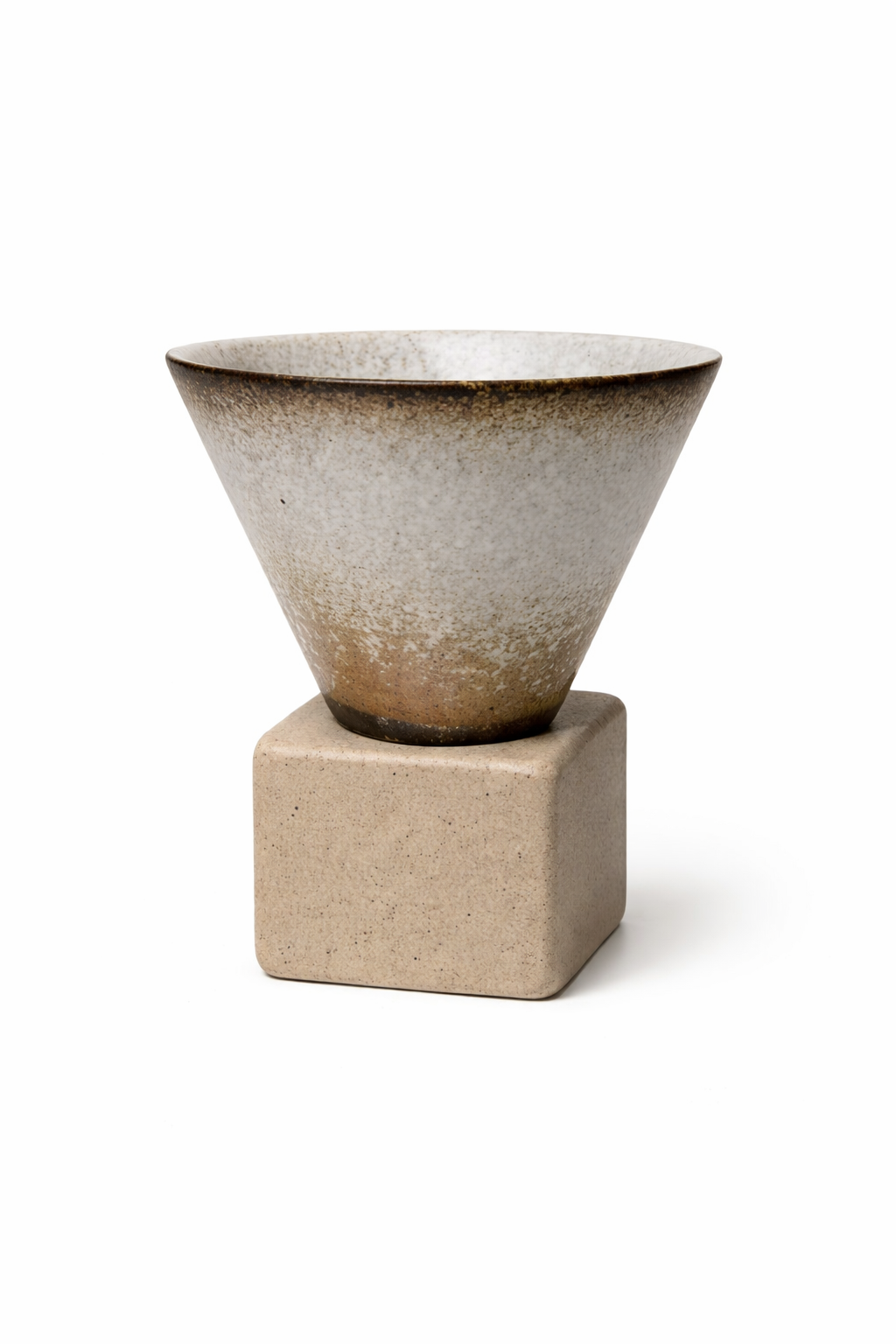 Tasse à Café Design en Pierre avec Support Carré – Effet Café Débordant